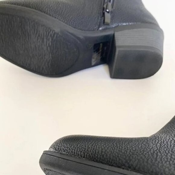 ELLAIRE Ankle & Low Stacked Heel Boots - Picture 7 of 7